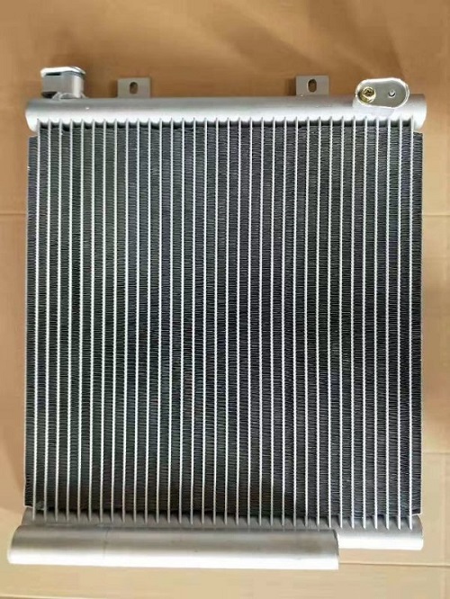 What is the function of auto condenser?
