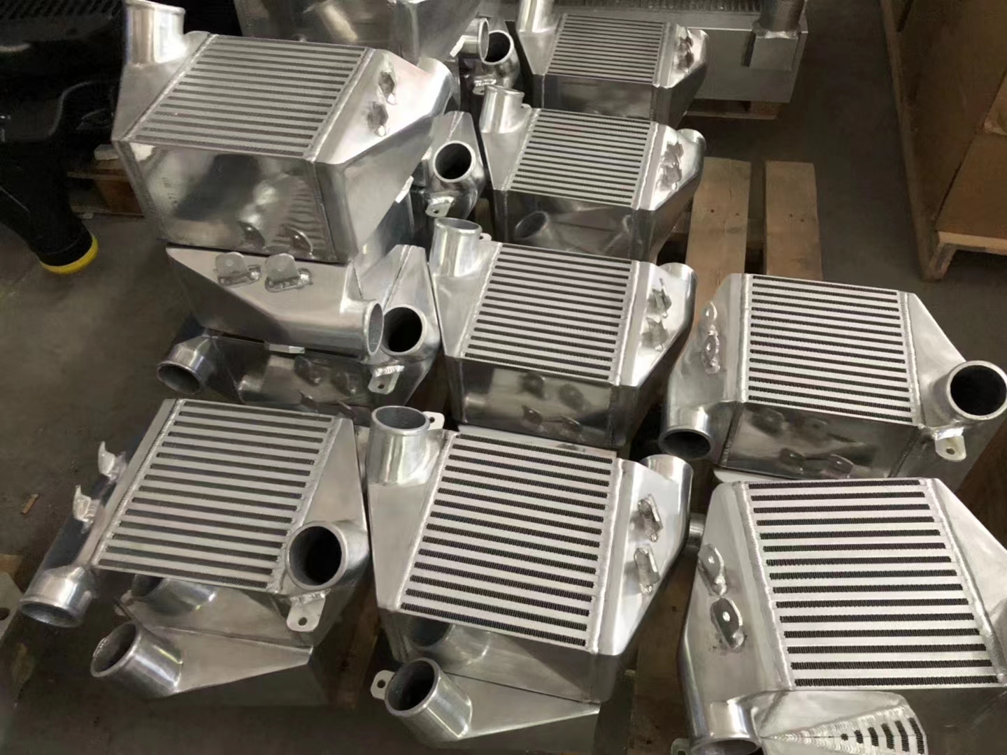Pros and cons of intercoolers in car modifications